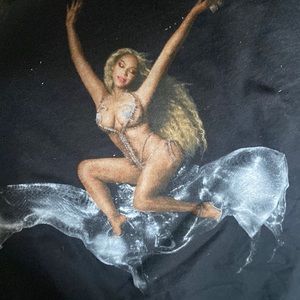 Beyoncé renaissance box